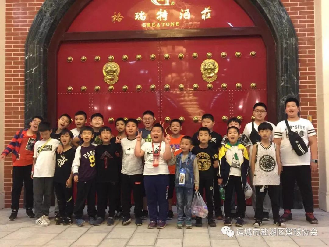篮球训练新闻稿_0